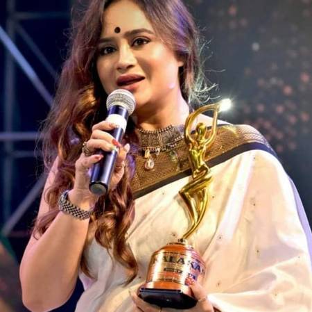 Suchandra X Vaaniya Is An Charming Actress, Brilliant Director And Producer In The Bengal Film Industry