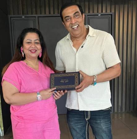 Renez New Launch  LUMINOUS Tint Moisturizer / Sıblıngs Sana Aziz Khan M Kabeer Khan Renez